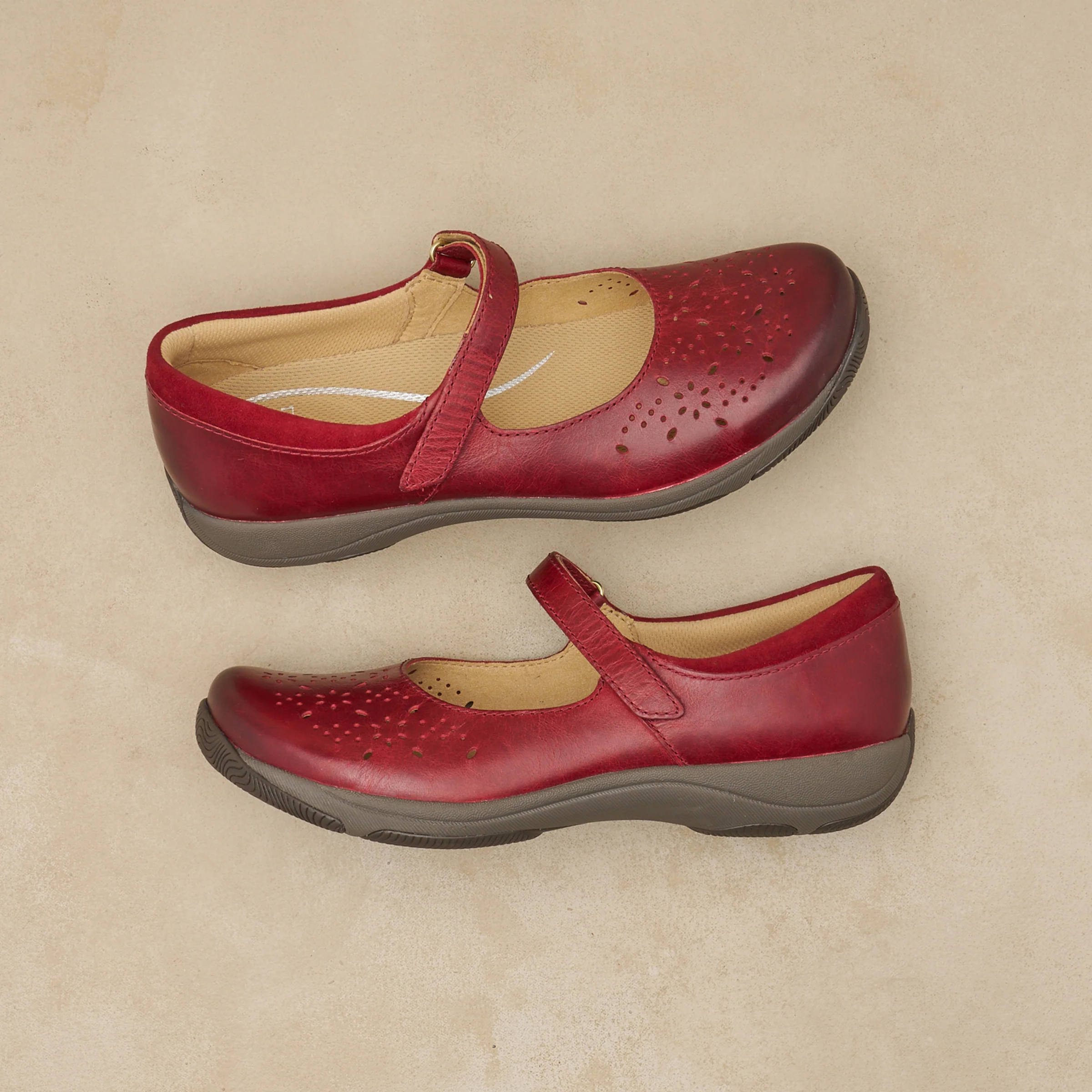 Stacy Wide Red Waxy Burnished - Image 9