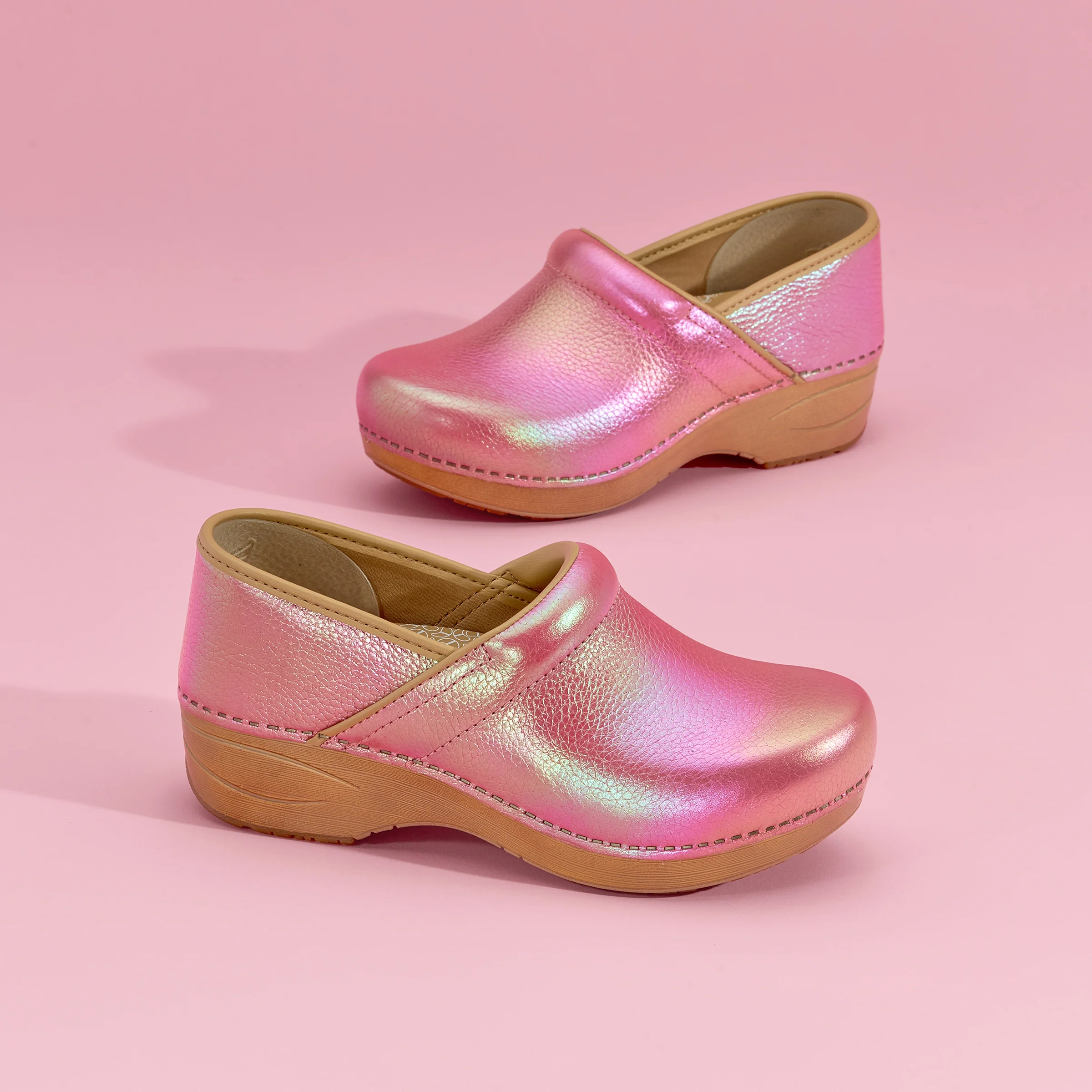 XP 2.0 Pink Iridescent Leather - Image 9